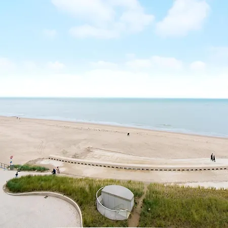 By The Sea In Apartment Middelkerke
